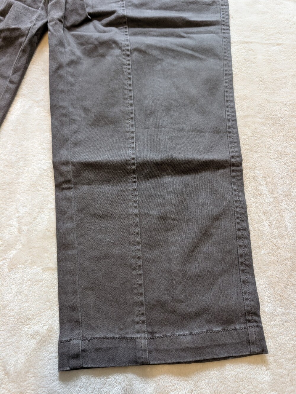 Flamingals Solid Stitch Detail Mid Waist Barrel Leg Crop Pants NWT XL - Picture 4 of 8